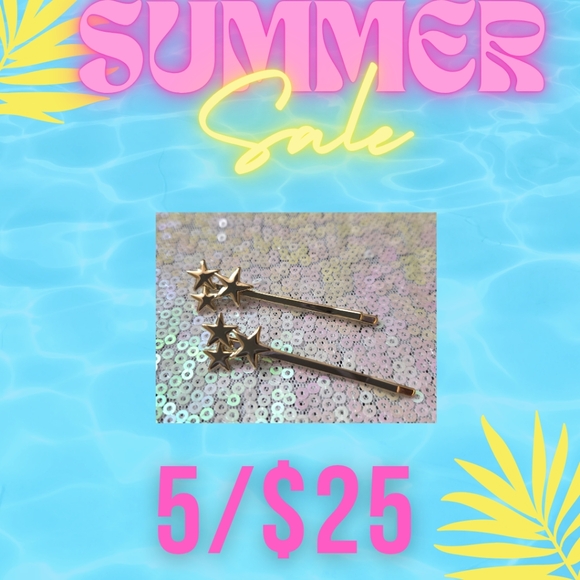 Gold tone stars ✨️ bobby pins NWOT - Picture 1 of 3